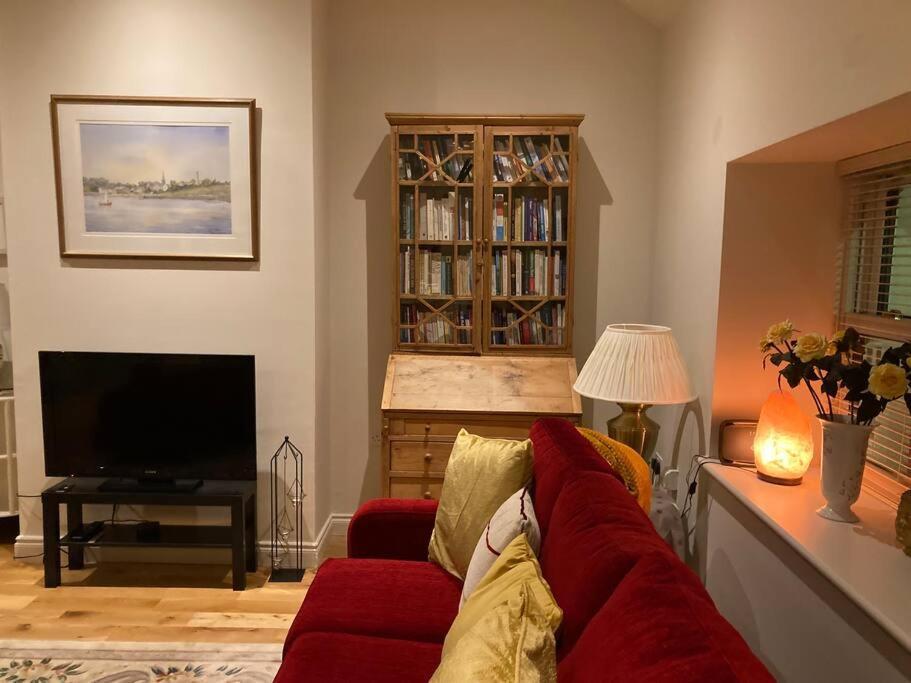 2 Quay Road, Killala. Stunning Sea Front Cottage ภายนอก รูปภาพ