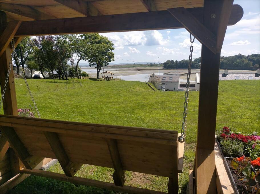 2 Quay Road, Killala. Stunning Sea Front Cottage ภายนอก รูปภาพ